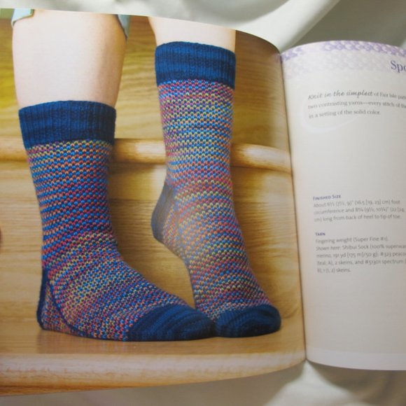 Kntting Socks with Handpainted Yarn Pattern Book - Picture 6 of 7